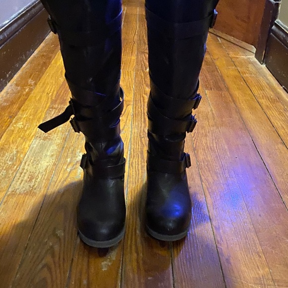 Brown Riding Boots - Picture 3 of 3